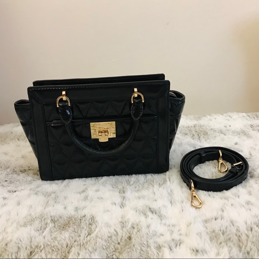 Michael Kors - Picture 2 of 4